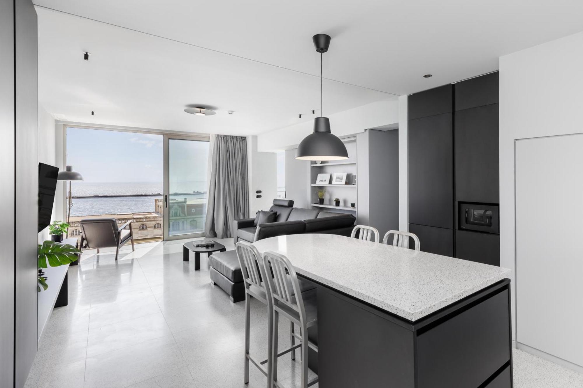 Nero Luxury Suites By Zennova Thessaloniki Exterior foto